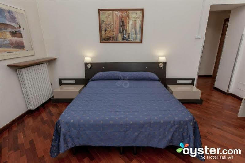 Quality Dock Milano Hotel 3*
